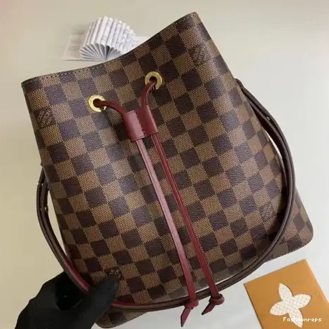 Fashionreps 19B570255 LV Bags 0524